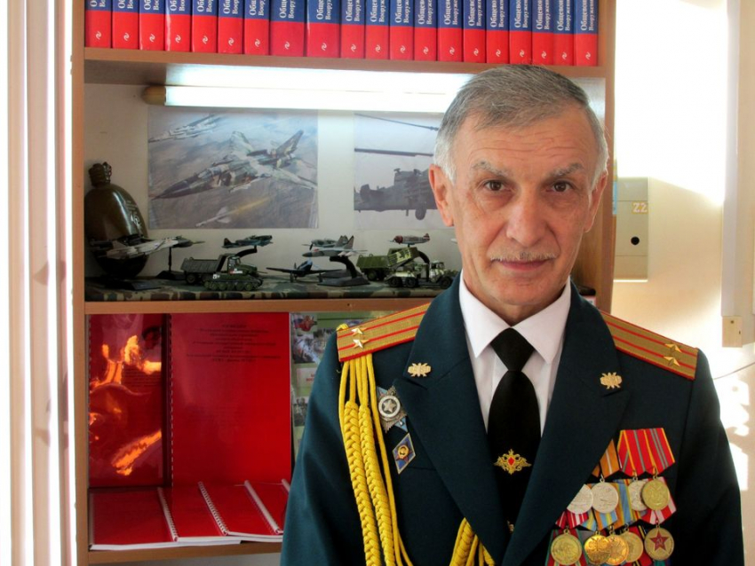В Волгограде скончался преподаватель железнодорожного техникума подполковник Али Гасусалиев