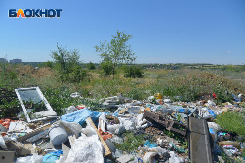 Из центра Волгограда вывезут более тысячи тонн  строительного мусора