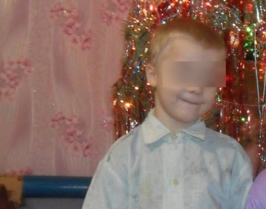 Стала известна дата похорон 7-летнего убитого отчимом  мальчика в Волгоградской области