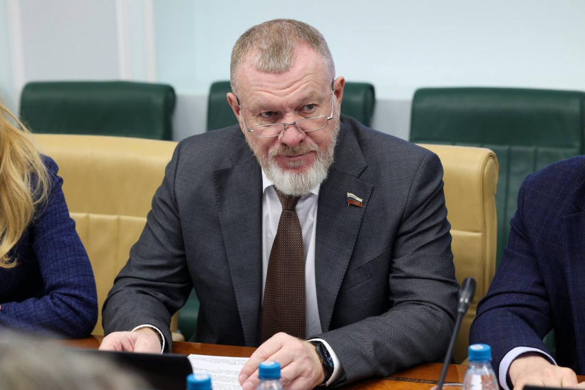 С неожиданной отставки началась конференция волгоградских единоросов