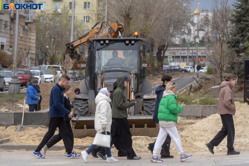Популярную улицу в центре Волгограда перекроют на две недели 