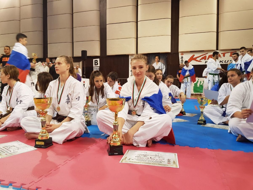 Волгоградская каратистка Елизавета Кривошлыкова взяла «золото» на чемпионате Европы 