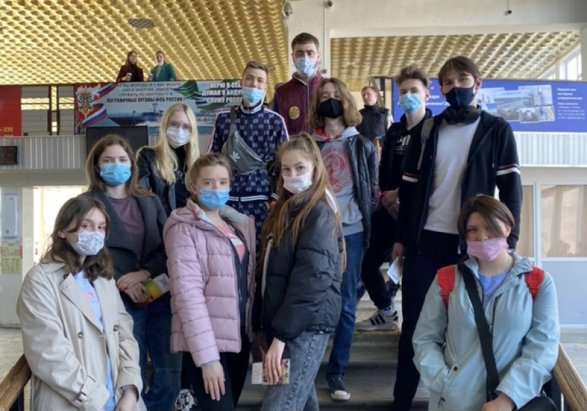 Магаданские школьники проведут майские в Волгограде: об этом Путина попросил их учитель