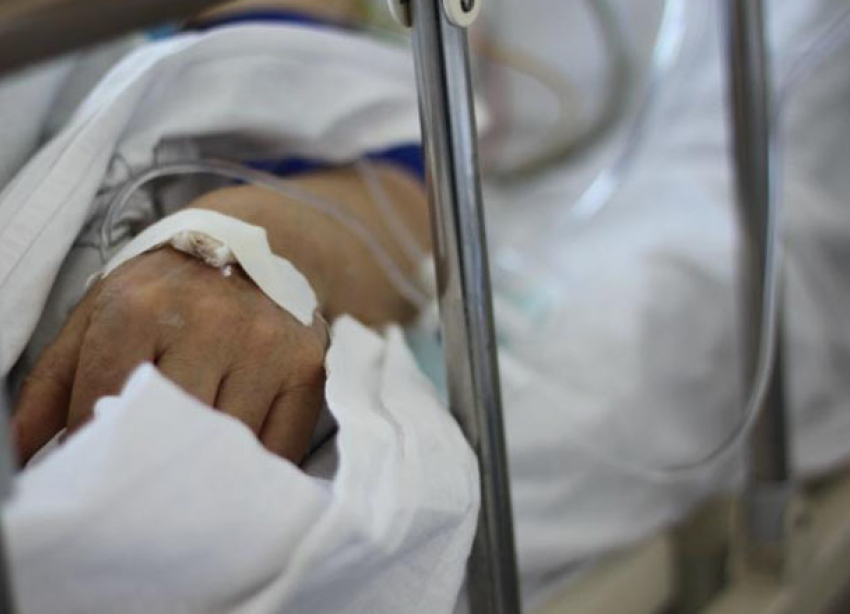 Дачник скончался после падения с лестницы на юге Волгограда