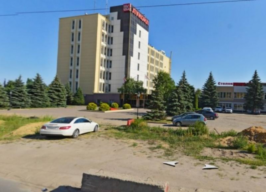 Главный офис «Лукойла» оштрафовали в Волгограде