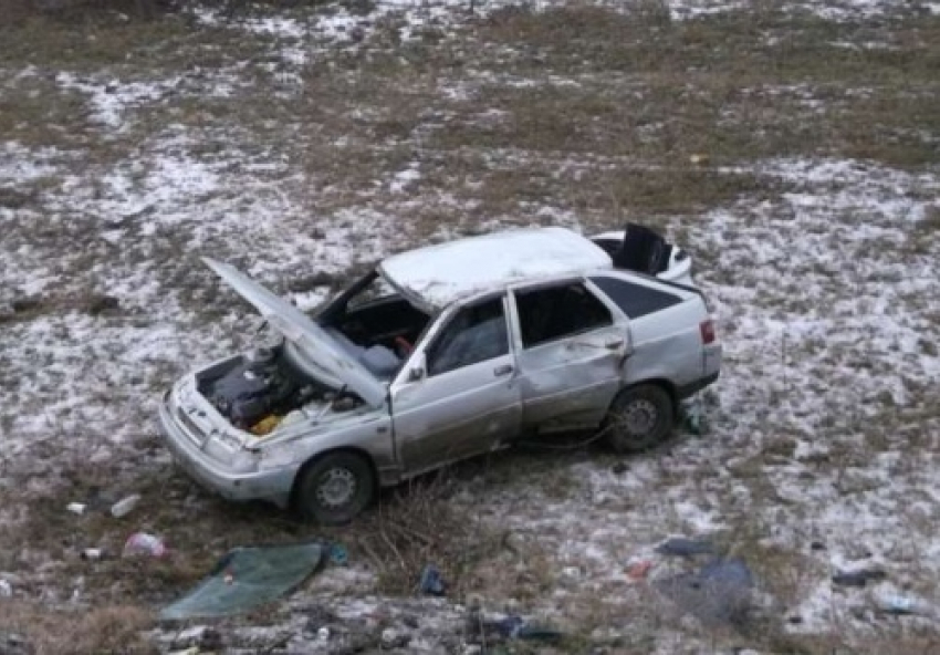 Подробности аварии на трассе Волгоград-Астрахань с погибшим ребенком и 9 пострадавшими