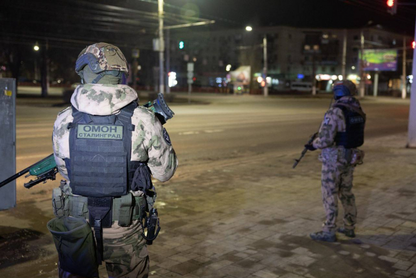 ОМОН в центре, школы закрыли: что в Волгограде изменилось в ночь после теракта — список