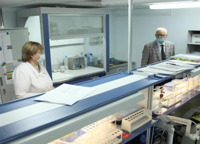 В разработке лекарств для пациентов, пострадавших от COVID-19, примут участие волгоградские ученые