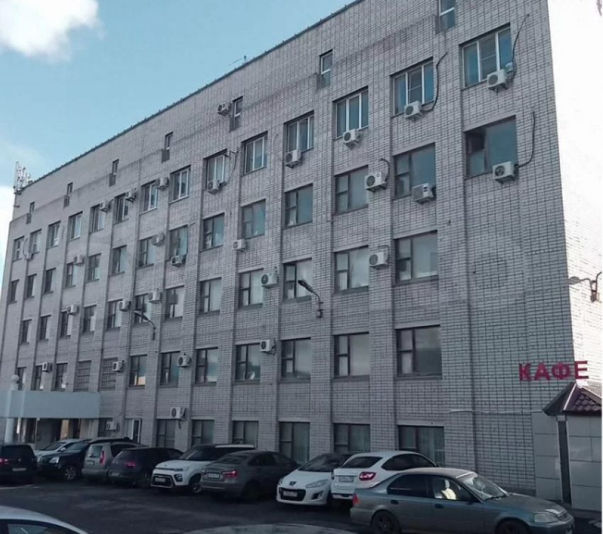 Бизнес-центр с судьями внутри продают за 85 млн в Волгограде
