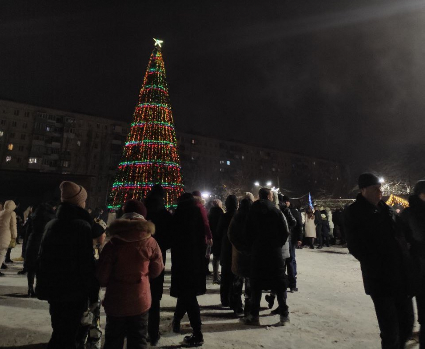 Волгоградцев разочаровал городской фейерверк в спальных районах 