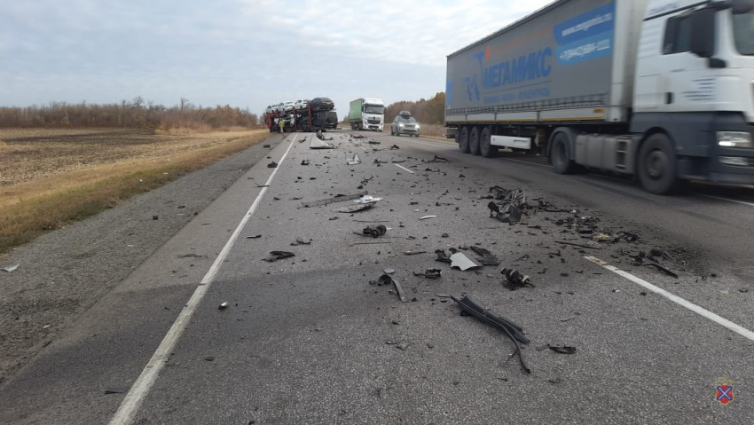 Жуткое тройное ДТП под Волгоградом отправило на тот свет водителя Kia