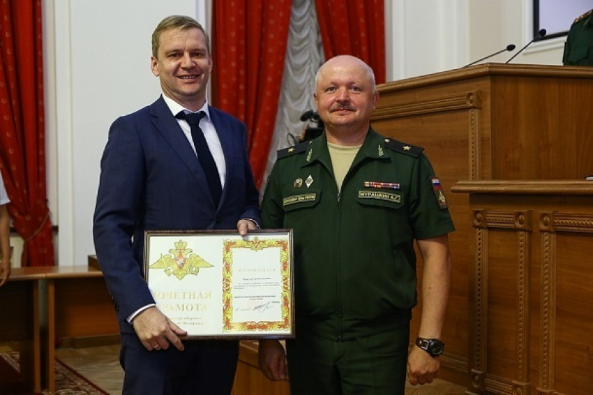 Волгоградские военкоматы получили грамоты за самый большой призыв среди ЮФО