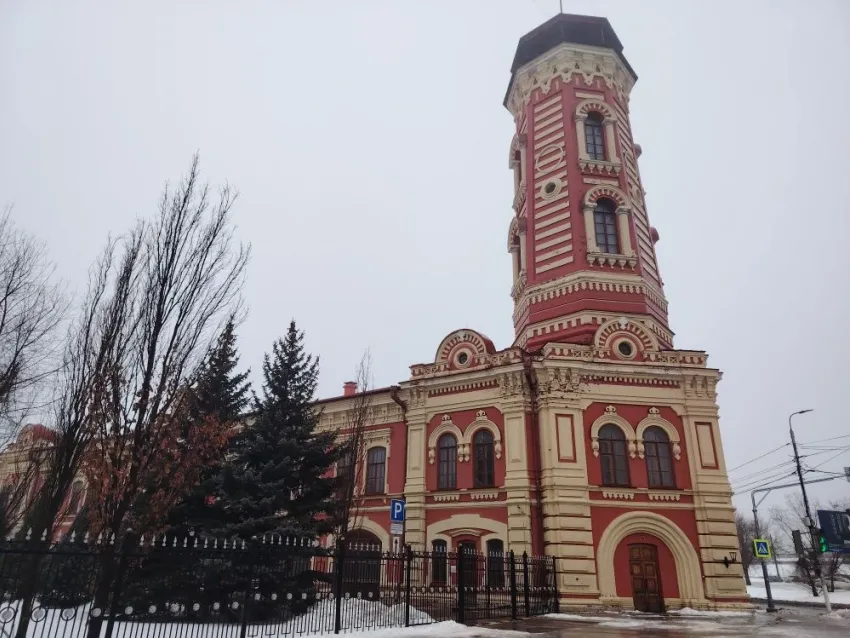 Каланчу с открыточных видов Волгограда частично продают под офис