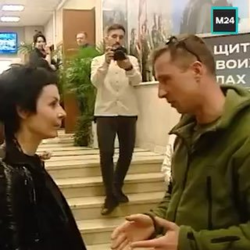 Ирина Апексимова приехала в пункт отбора «контрактников"
