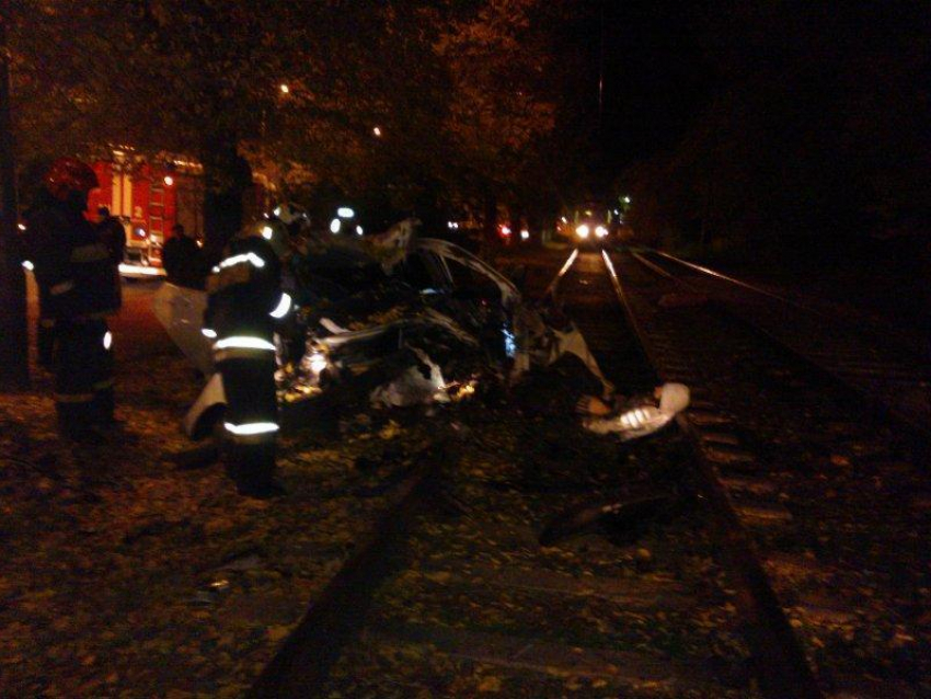 В Волгограде в ДТП погиб 20-летний водитель