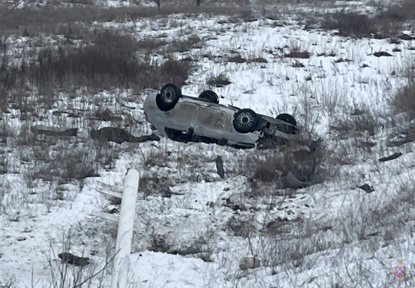Тело лежало в снегу: кадры смертельного ДТП под Волгоградом