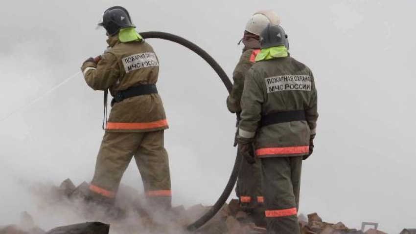 В самом центре Волгограда ночью горел многоквартирный дом