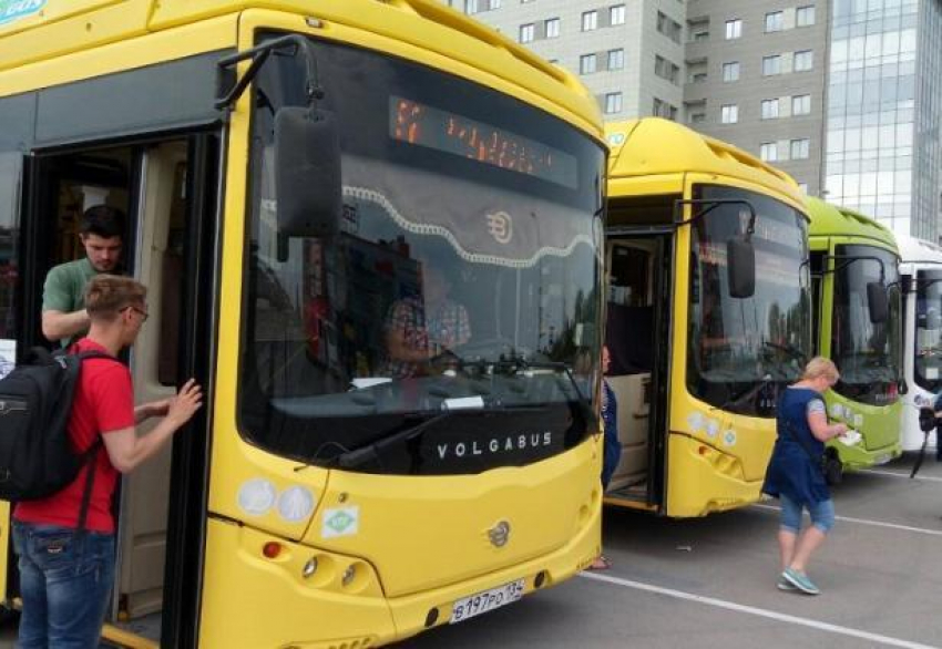 В день матча Англия – Тунис общественный транспорт Волгограда перевез 400 тысяч пассажиров