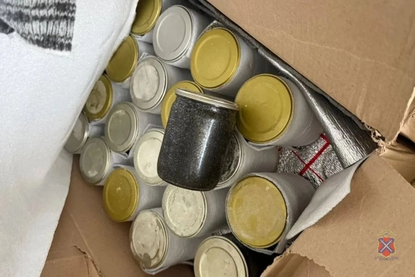 Фургон с запрещенной черной икрой остановили под Волгоградом – видео 