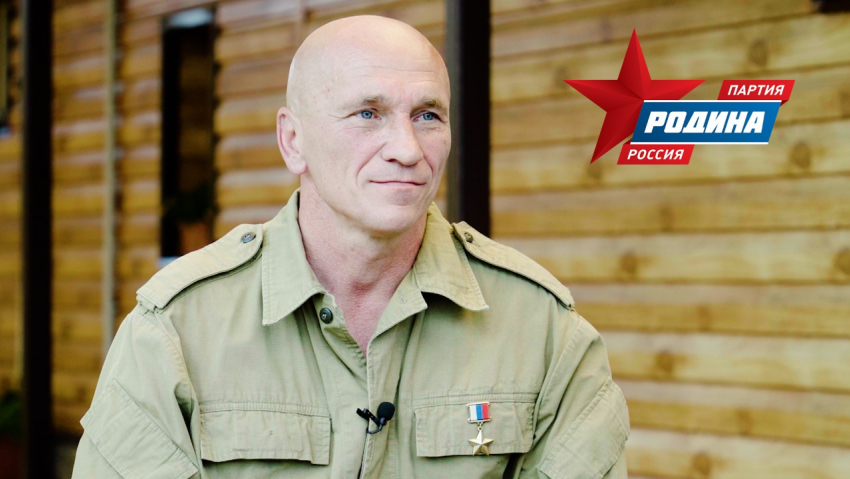 «Ангел русского духа»: Герой России Андрей Богатов впервые рассказал о легендарном подвиге и помощи защитникам Родины