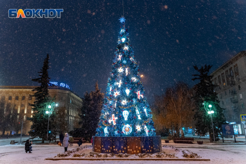 В последний день года в Волгоградской области будет снежно и по-новогоднему тепло