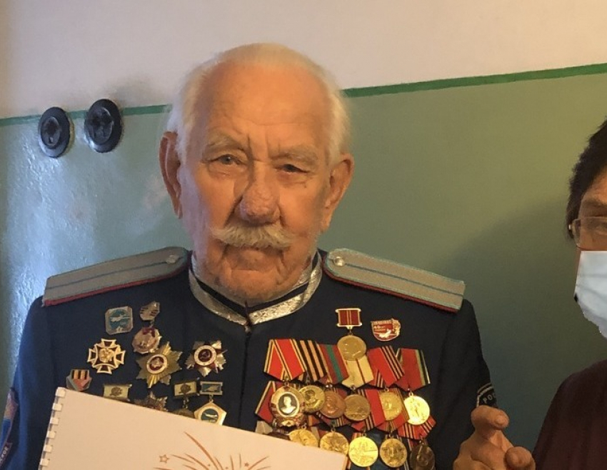 Видел полководца Жукова и прошел две войны: в Волгограде умер защитник Сталинграда Степан Свиридов