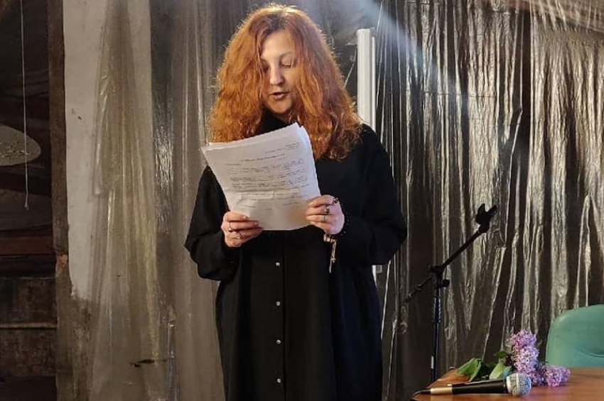 Учительницу из Волгограда уволили за урок по поэтам-«врагам народа»: скандал дошел до Кремля