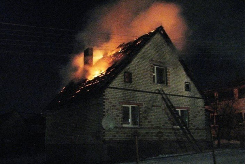 38-летний мужчина получил ожоги в пожаре под Волгоградом 