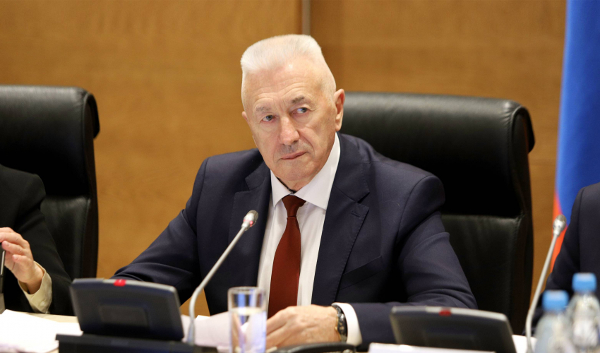 «Диверсанта» пытался вычислить председатель Волгоблдумы Блошкин на предновогоднем заседании