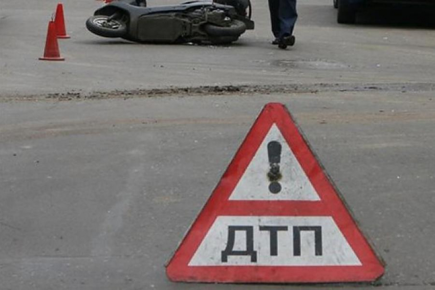Под Волгоградом 12-летний мопедист сбил 8-летнего пешехода