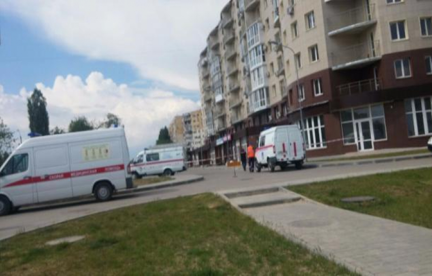Из-за крупной аварии на газопроводе эвакуируют жильцов 10-этажного дома на западе Волгограда 