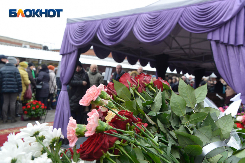 Об инциденте с перепутанными покойниками сообщают в Волгограде
