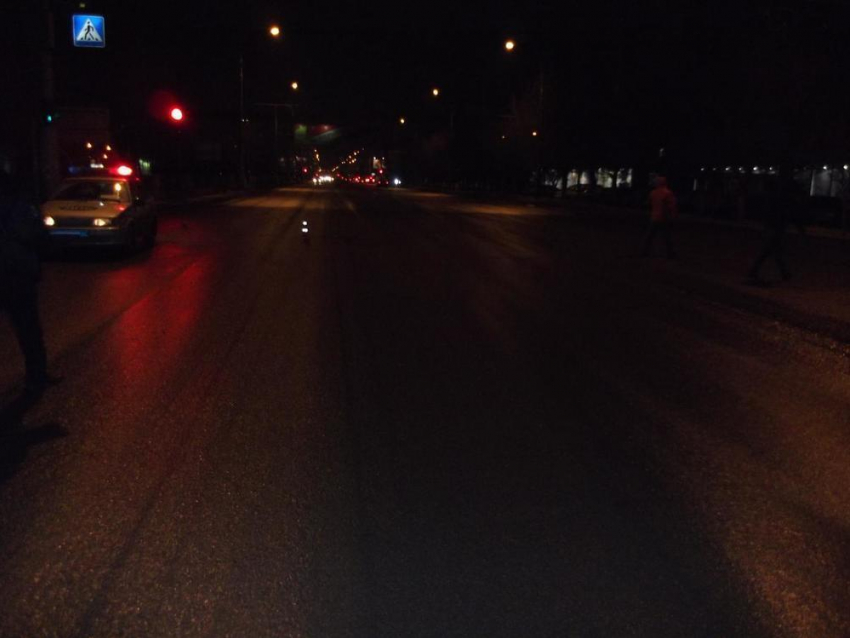 Волгоградец на Peugeot сбил 67-летнюю нарушительницу