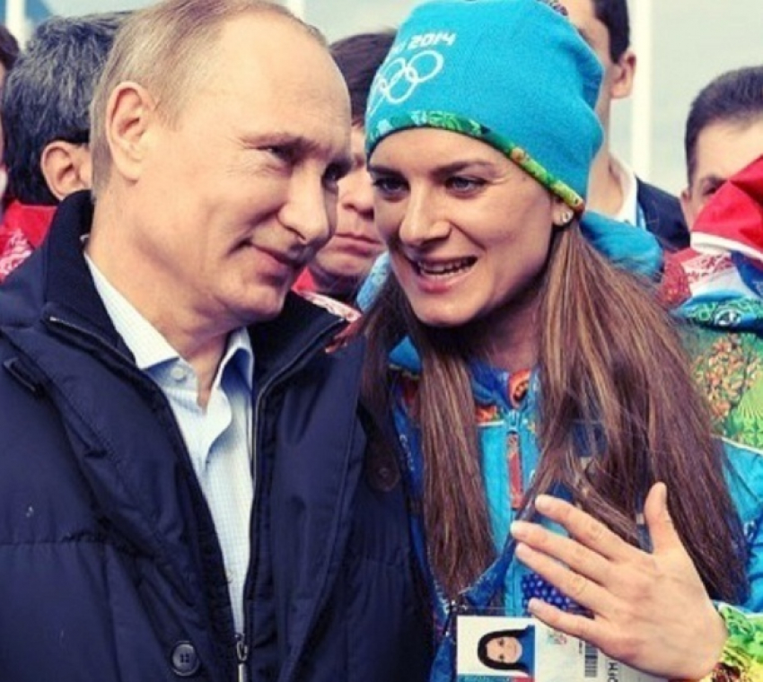 Елена Исинбаева подверглась атаке «троллей» из-за «Команды Путина»