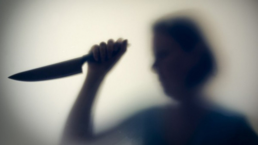 В Волгограде женщина всадила мужу нож в грудь в ходе конфликта