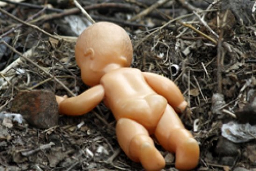 Тело новорожденного ребенка обнаружено в мусорном пакете в Волжском 