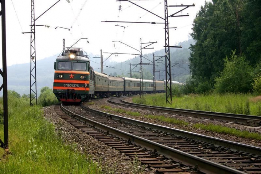 В День России в Волгограде отменят около 30 пригородных поездов