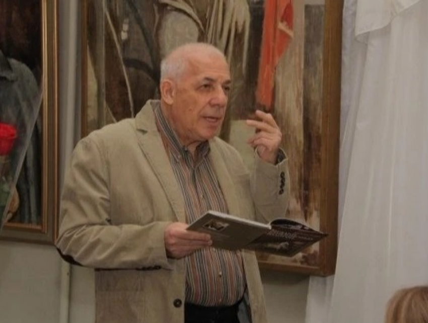 Мэтр советской журналистики Владимир Голуб скончался в Волгограде