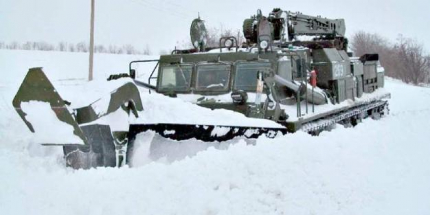 На границе Волгоградской области воинские части приведены в готовность из-за угрозы снежных заносов