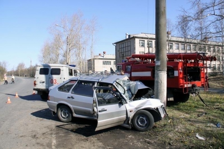 В Волжском водитель без прав угробил 43-летнюю пассажирку