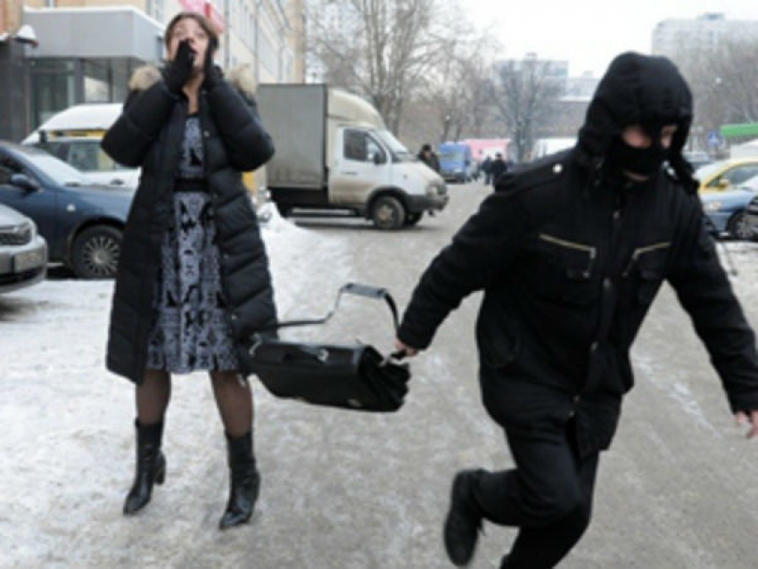 Волгоградцу грозит 5 лет тюрьмы за кражу 50 рублей 