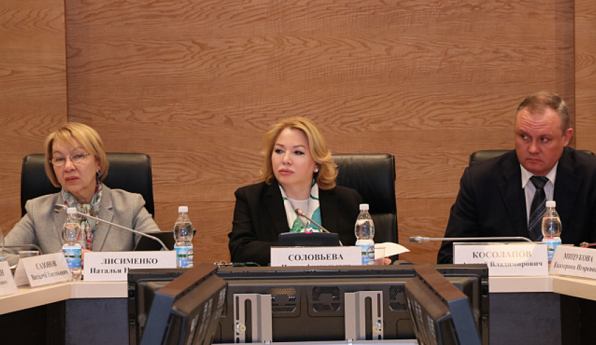 Волгоградские депутаты хотят решать проблему бездомных животных вместе с учеными