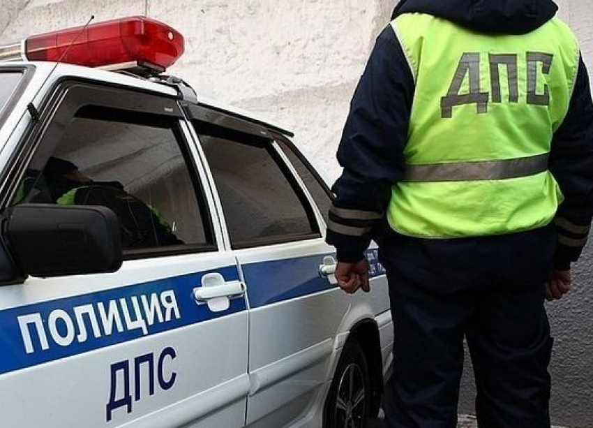 Закрывший глаза на преступление за 30 тысяч рублей полицейский ждет суда в СИЗО под Волгоградом
