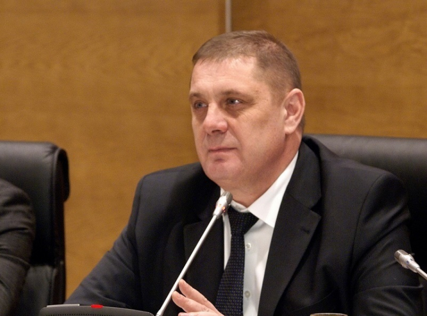 Главный в Волгоградской областной Думе призвал коллег к осознанию ответственности 