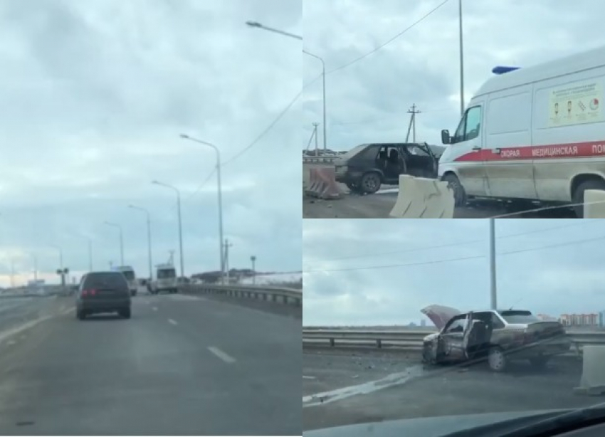 Разбитое в хлам такси и «девятку» на трассе в Волжском сняли на видео