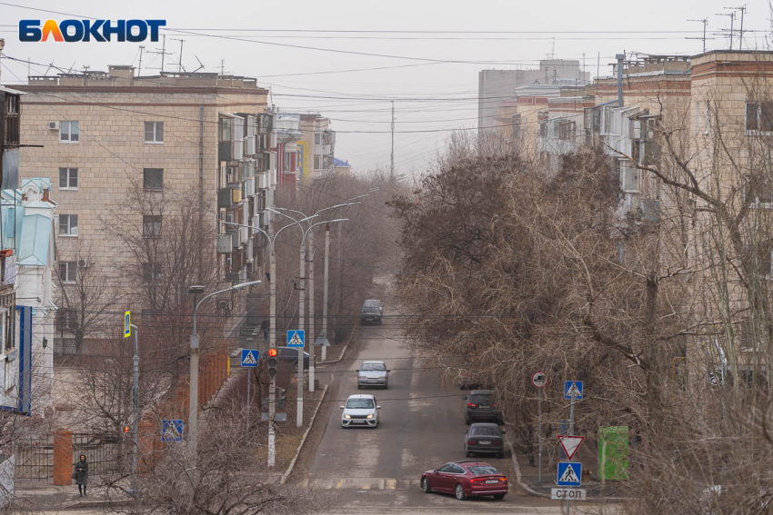 Сильные дожди и грозы накроют Волгоградскую область 25 апреля