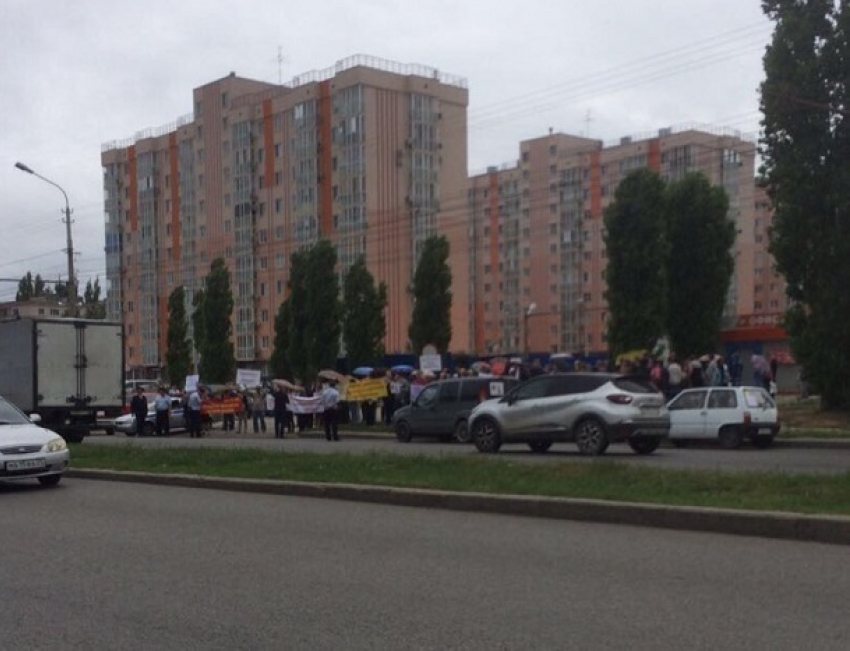 Обманутые дольщики «Европейского» вновь вышли на митинг в Волгограде