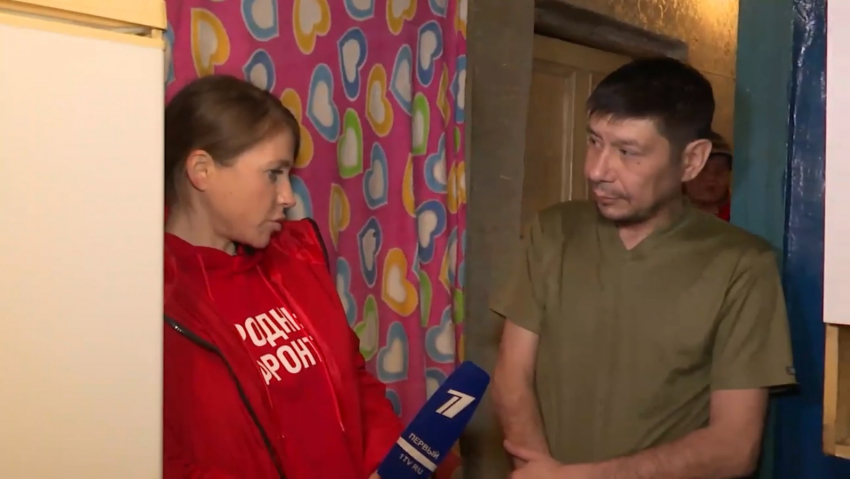 Юлия Барановская ворвалась в тараканий притон в Волгограде ради двух мальчиков-заложников