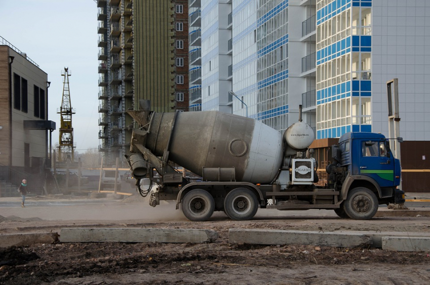 Жители Волгограда уверены, что чиновники не думают о людях при строительстве новых объектов