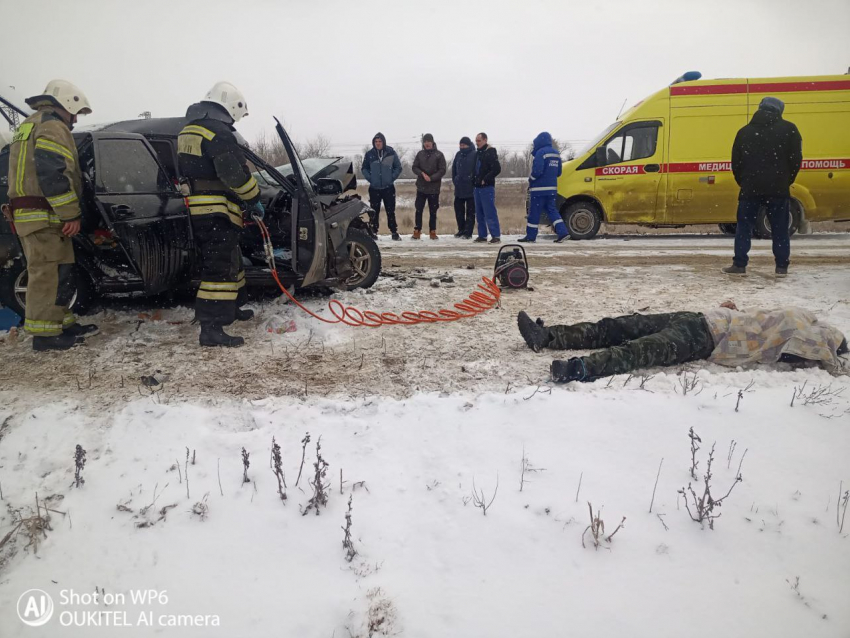 Стало известно о состоянии пострадавших в смертельной аварии с  Lexus камышинского главврача 